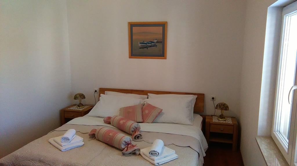 Apartment Paula Kastela Ngoại thất bức ảnh